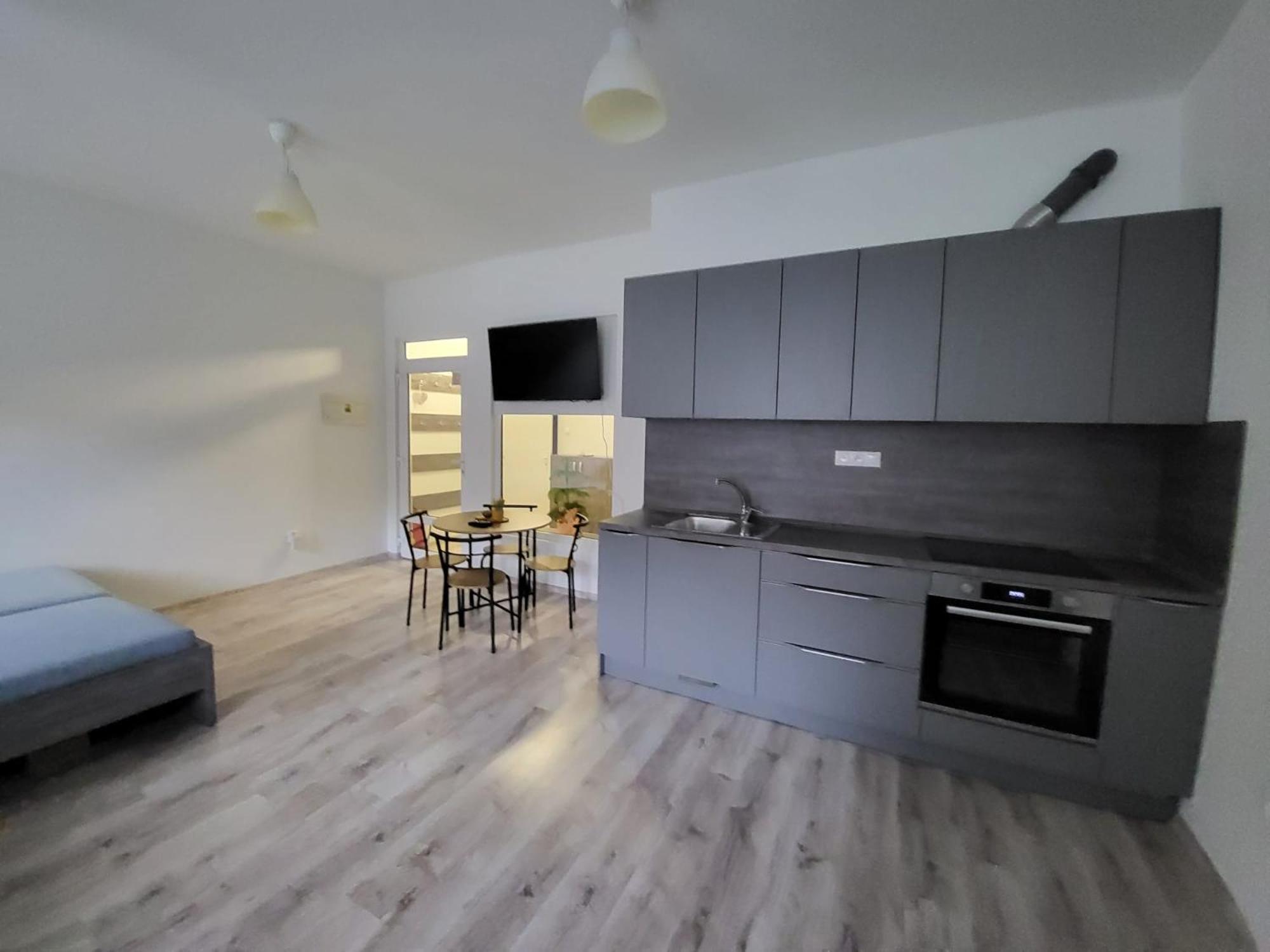 Apartman Нова-Баня Екстер'єр фото